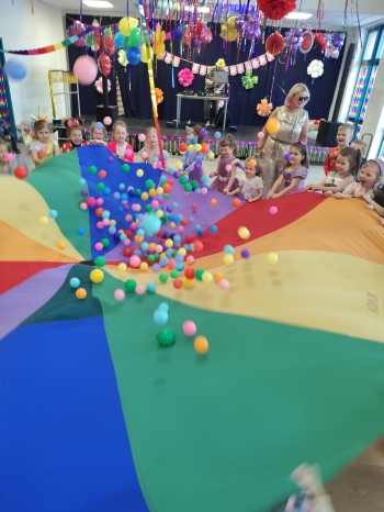 inbound6956919641874633124