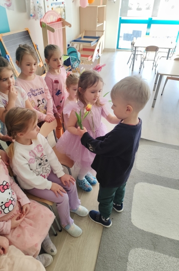 inbound6083548607513172945