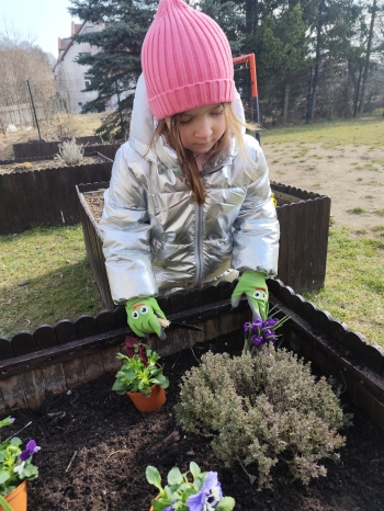 inbound5070485052337680677