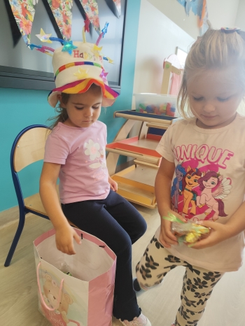 inbound9082771639088379816