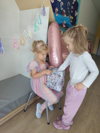 inbound7946445309548055595