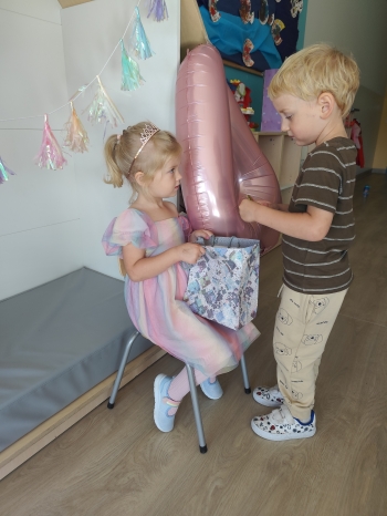 inbound1555993388476442367