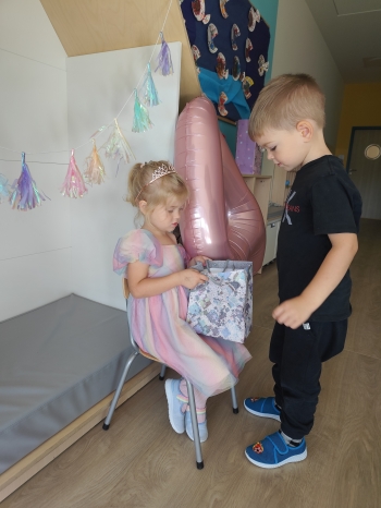 inbound5904389494909753412