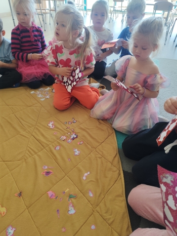 inbound2612160385702698820