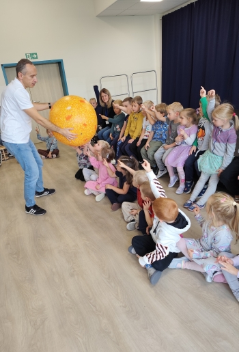 inbound3004875904443759109