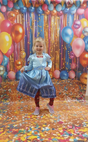 inbound6452101662039424273