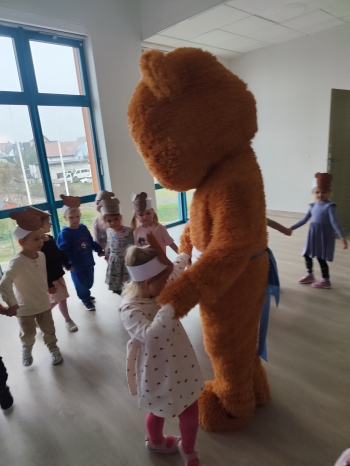 inbound7980180734358245995