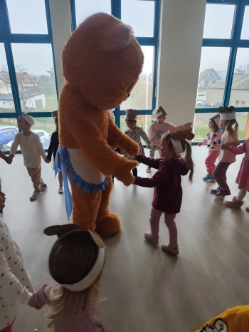 inbound5657260867200601679