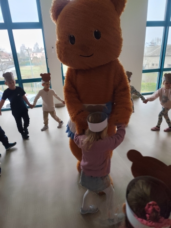 inbound7047320891130864897