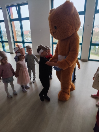 inbound3247418754436186401