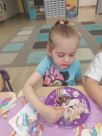 inbound876409639278383857